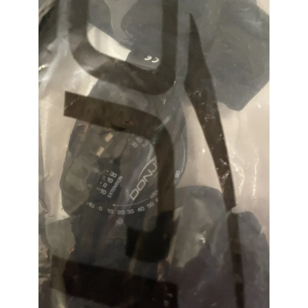 DonJoy 11-9114-9 Cool Trom Advance Knee Brace - One Size Fits Most - With Manual